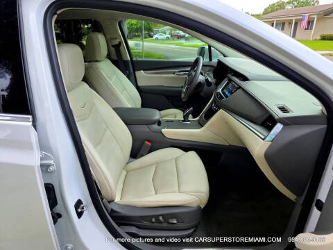 2017 Cadillac XT5 Luxury
