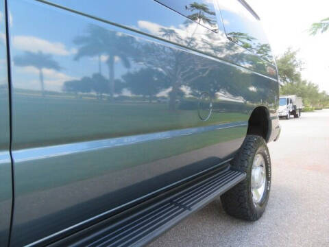 2013 Ford E-Series E-150 XLT