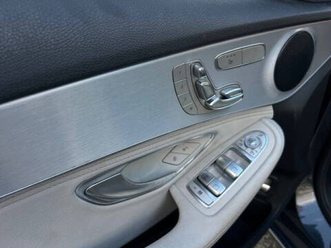 2016 Mercedes-Benz C-Class