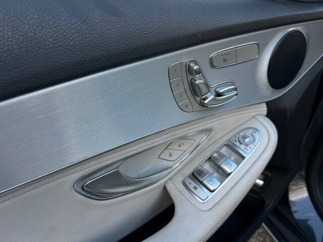 2016 Mercedes-Benz C-Class