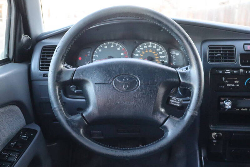 2000 Toyota 4Runner SR5