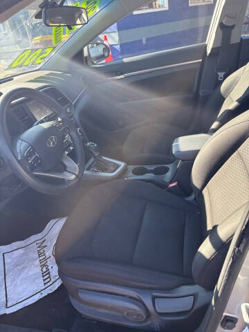 2020 Hyundai Elantra SEL