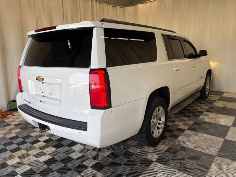 2015 Chevrolet Suburban LT