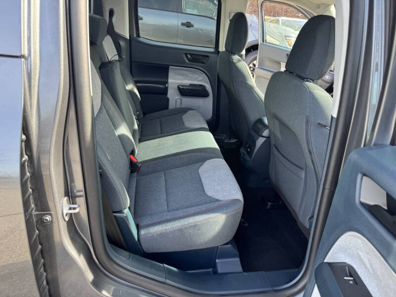 2022 Ford Maverick XL