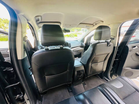 2015 Ford Escape SE