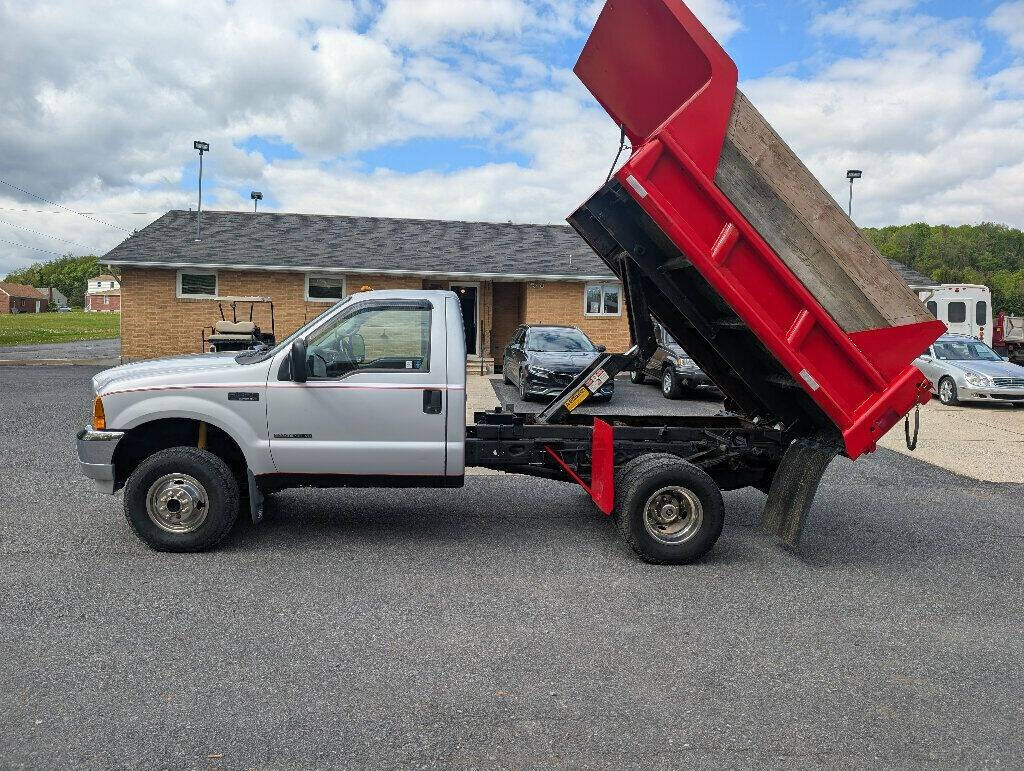 2001 Ford F-350 Super Duty 23