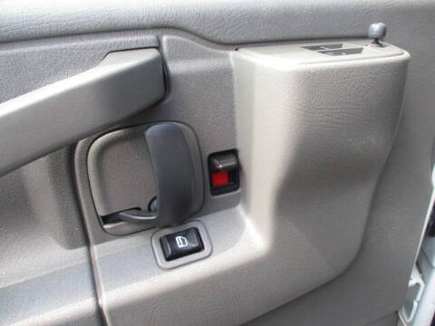 2017 Chevrolet Express LT 3500