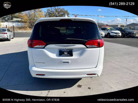 2017 Chrysler Pacifica Touring
