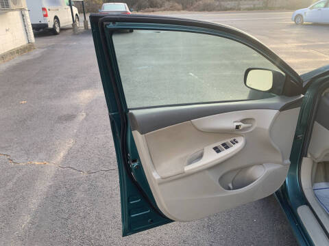 2009 Toyota Corolla LE