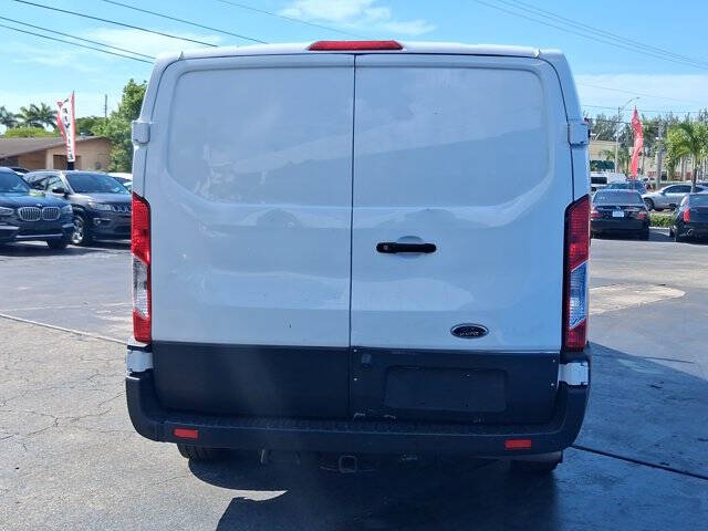 2021 Ford Transit
