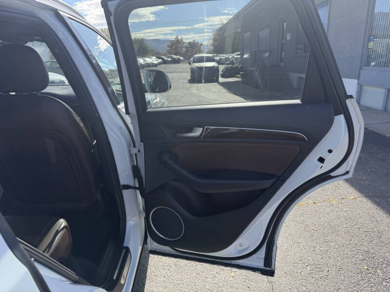 2015 Audi Q5 3.0T quattro Premium Plus