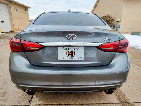 2018 Infiniti Q50 2.0T Luxe