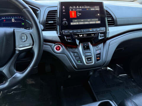 2024 Honda Odyssey Sport