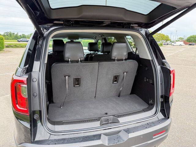 2022 GMC Acadia SLT
