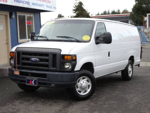 2014 Ford E-Series E-350 SD
