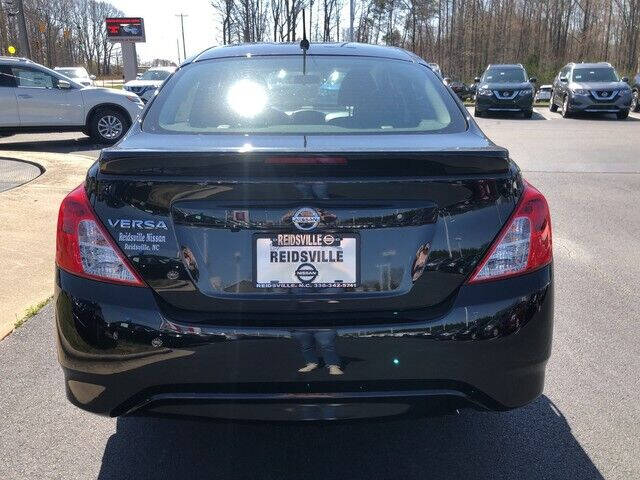 2019 Nissan Versa S Plus