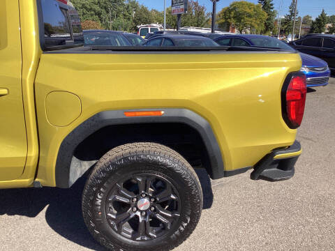 2023 GMC Canyon Elevation