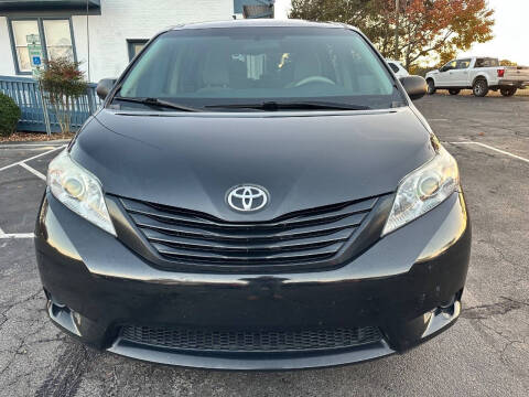2014 Toyota Sienna L 7-Passenger