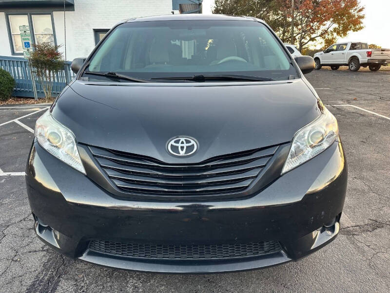 2014 Toyota Sienna L 7-Passenger