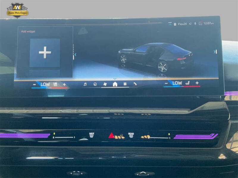 2025 BMW 5 Series 530i