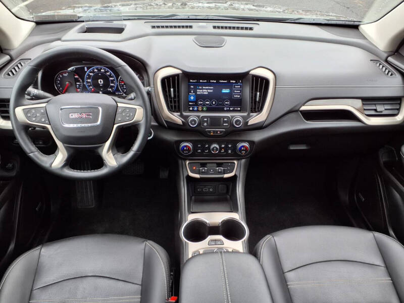 2024 GMC Terrain Denali
