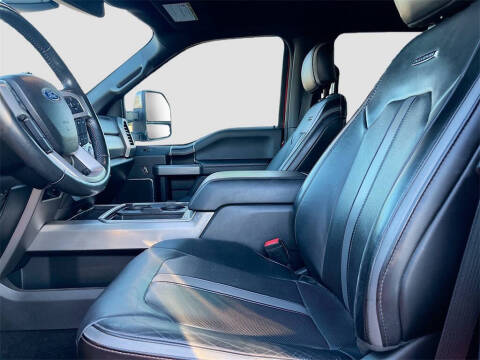 2019 Ford F-450 Super Duty Platinum