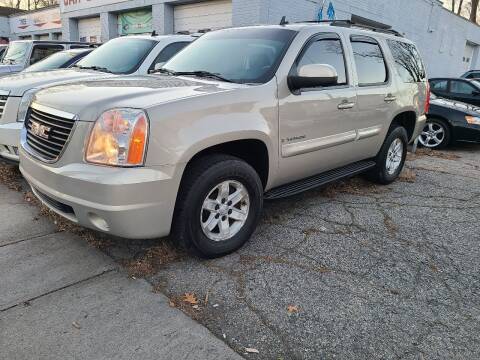2007 GMC Yukon for sale at Devaney Auto Sales & Service in East Providence RI