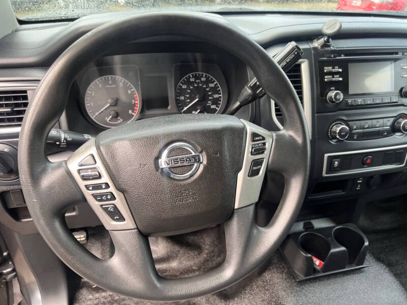 2017 Nissan Titan S