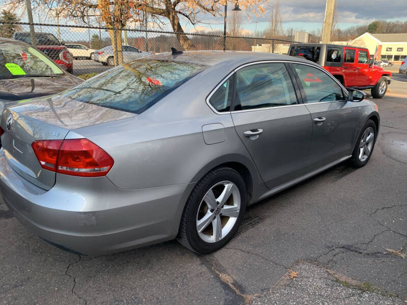 2012 Volkswagen Passat SE PZEV