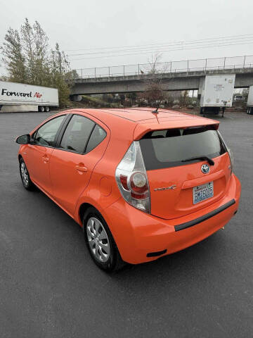2014 Toyota Prius c One
