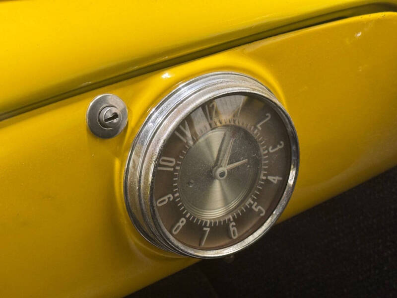 1948 Pontiac Silver Streak