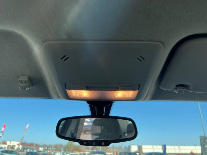 2019 Chevrolet Sonic Premier Auto