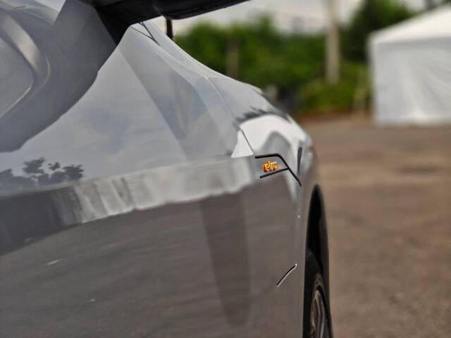 2019 Audi e-tron quattro Prestige