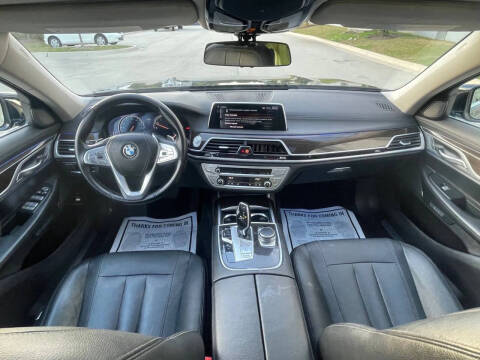 2017 BMW 7 Series 740i