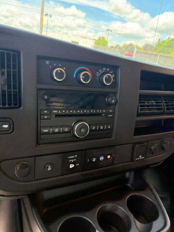 2016 Chevrolet Express 2500