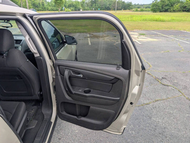 2013 GMC Acadia SLE-1