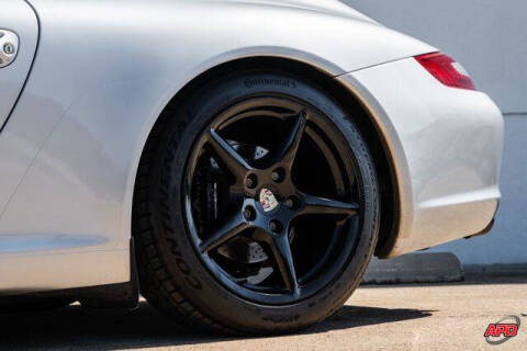 2005 Porsche 911 Carrera