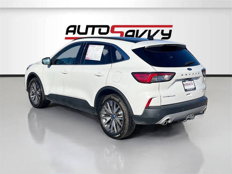 2022 Ford Escape Titanium