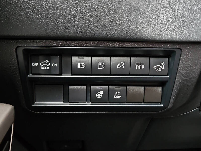 2024 Toyota Tundra Limited HV