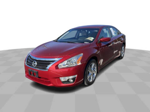 2015 Nissan Altima for sale at Strosnider Chevrolet in Hopewell VA