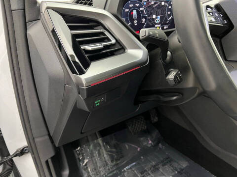 2023 Audi Q4 e-tron quattro Premium Plus 50