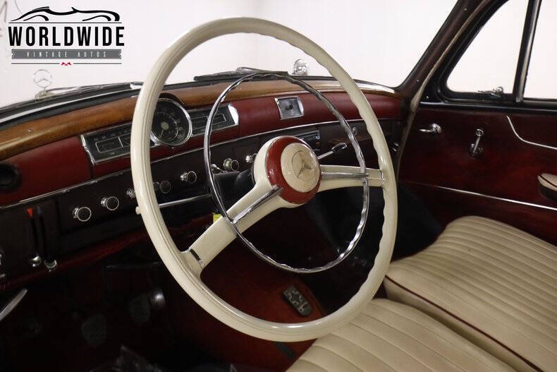 1958 Mercedes-Benz 219