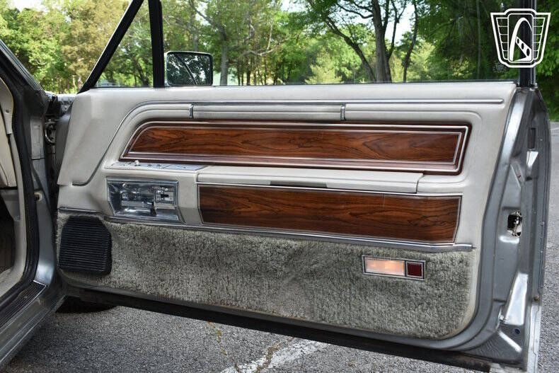 1981 Lincoln Mark VI