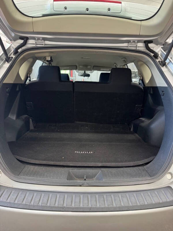 2011 Nissan Rogue S