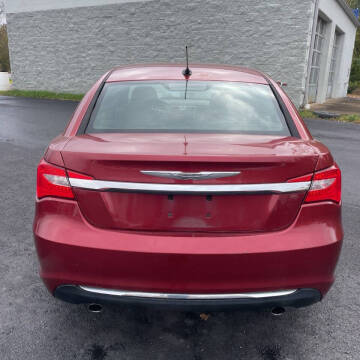 2011 Chrysler 200 Limited