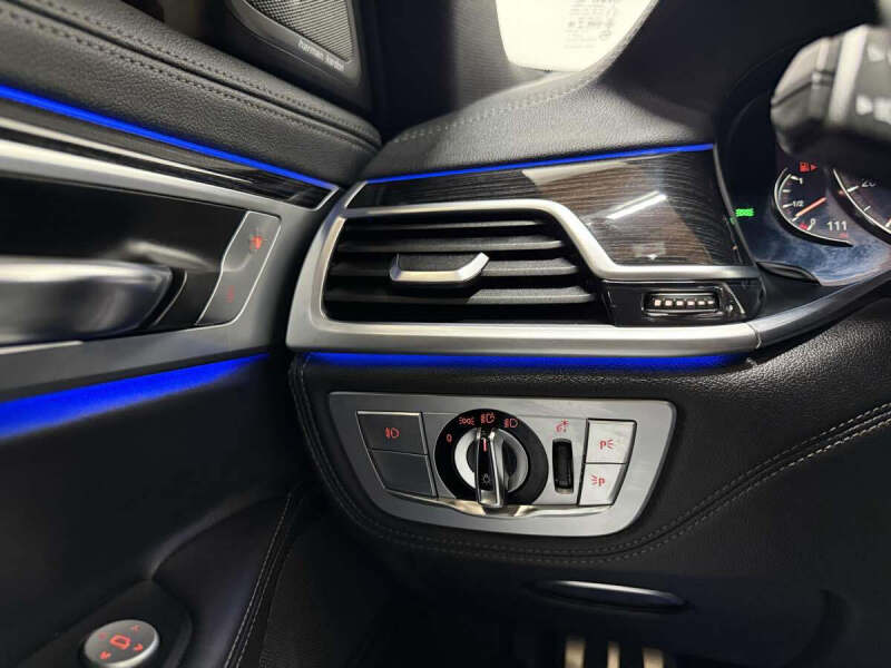 2018 BMW 7 Series 750i