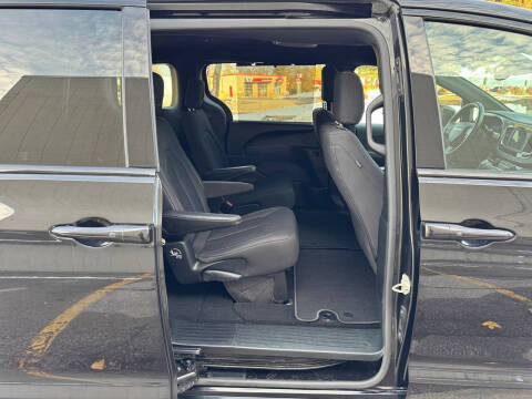 2019 Chrysler Pacifica Touring Plus