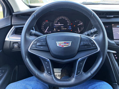 2017 Cadillac XT5 Premium Luxury