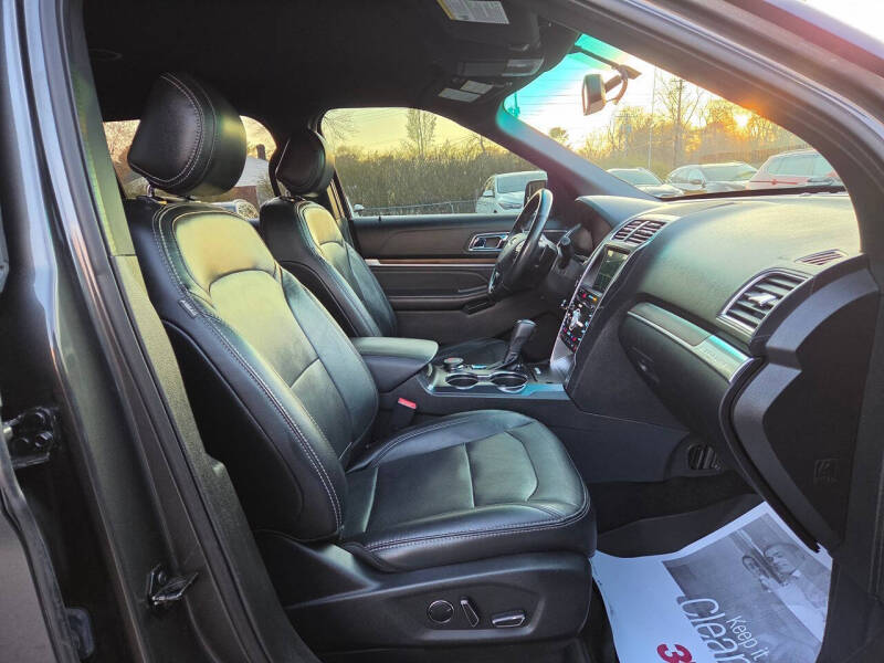 2017 Ford Explorer Limited