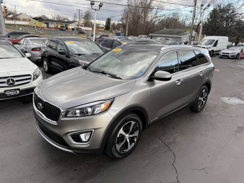 2018 Kia Sorento EX V6